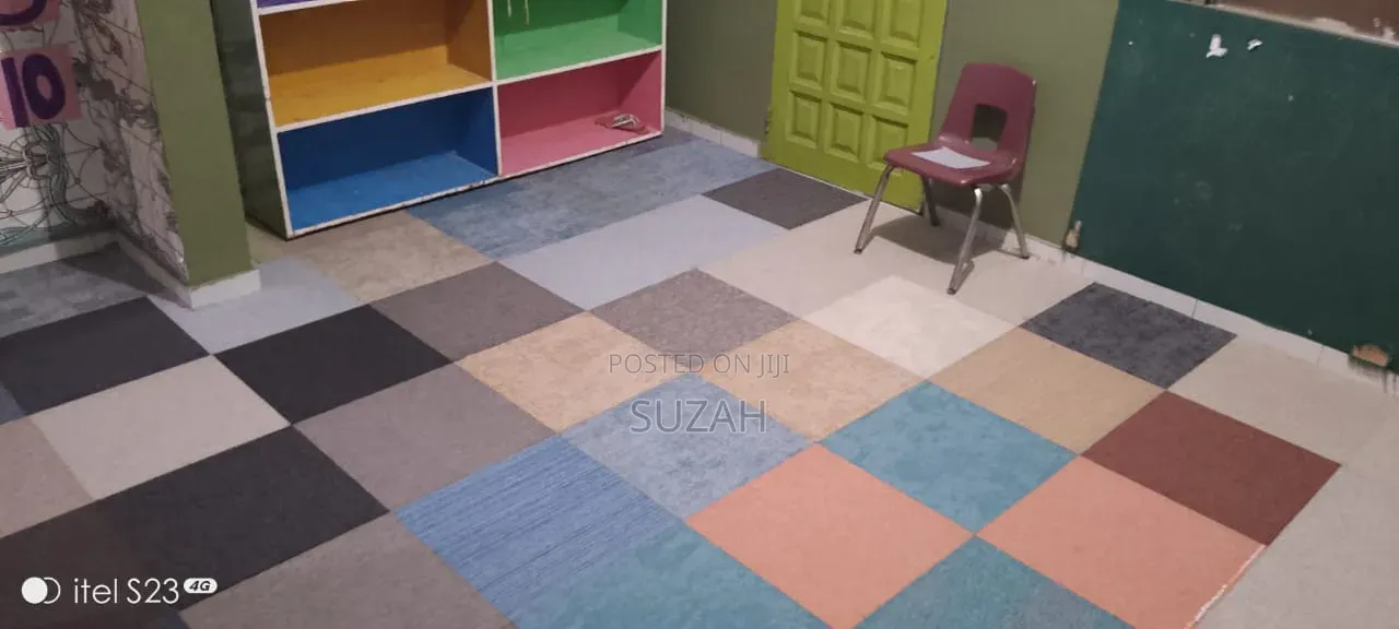 Woolen Carpet Tiles