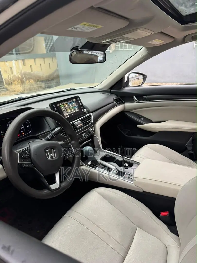 Honda Accord EX 2018 White
