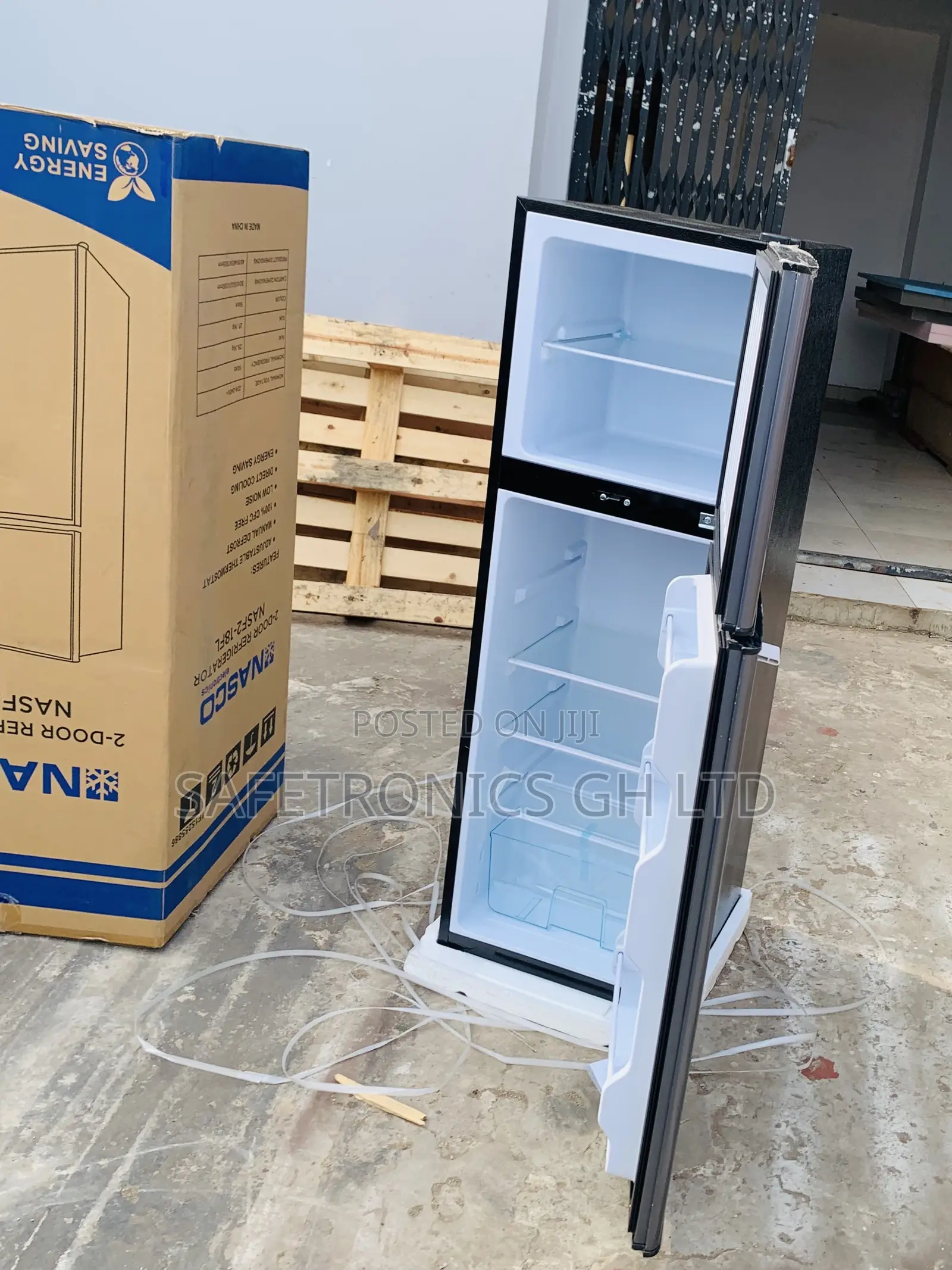 Grab Grey Nasco 158l Fridge Top Mounted Freezer [Nasf2-18fl]