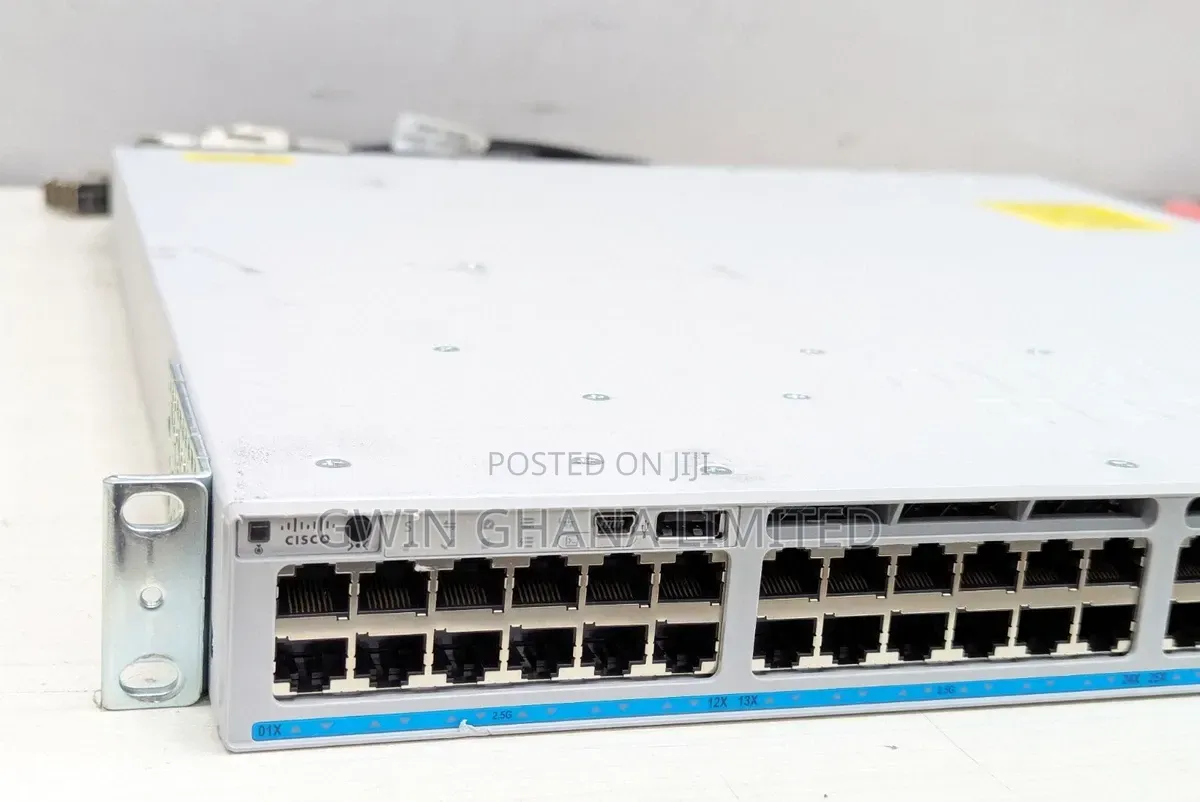 Cisco Catalyst 9300 12X 36M UPOE C9300-48uxm-a 48-Port Switch. Refurb