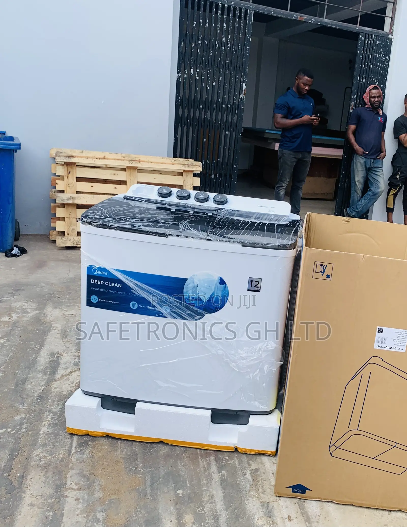Try Massive Twin Tub Washing Machine 12Kg, White