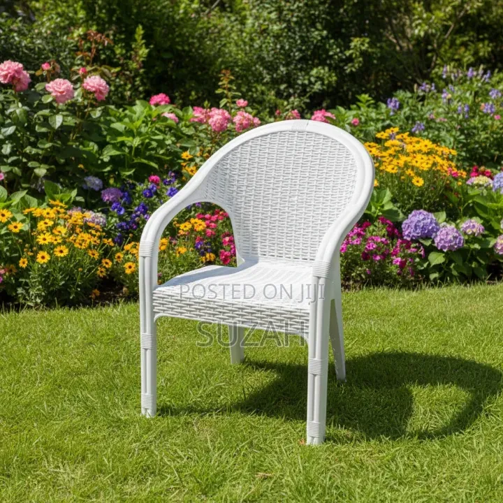 Robust Chairs