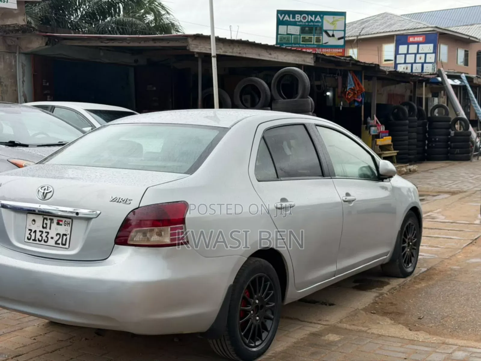 Toyota Yaris 2010 Gray