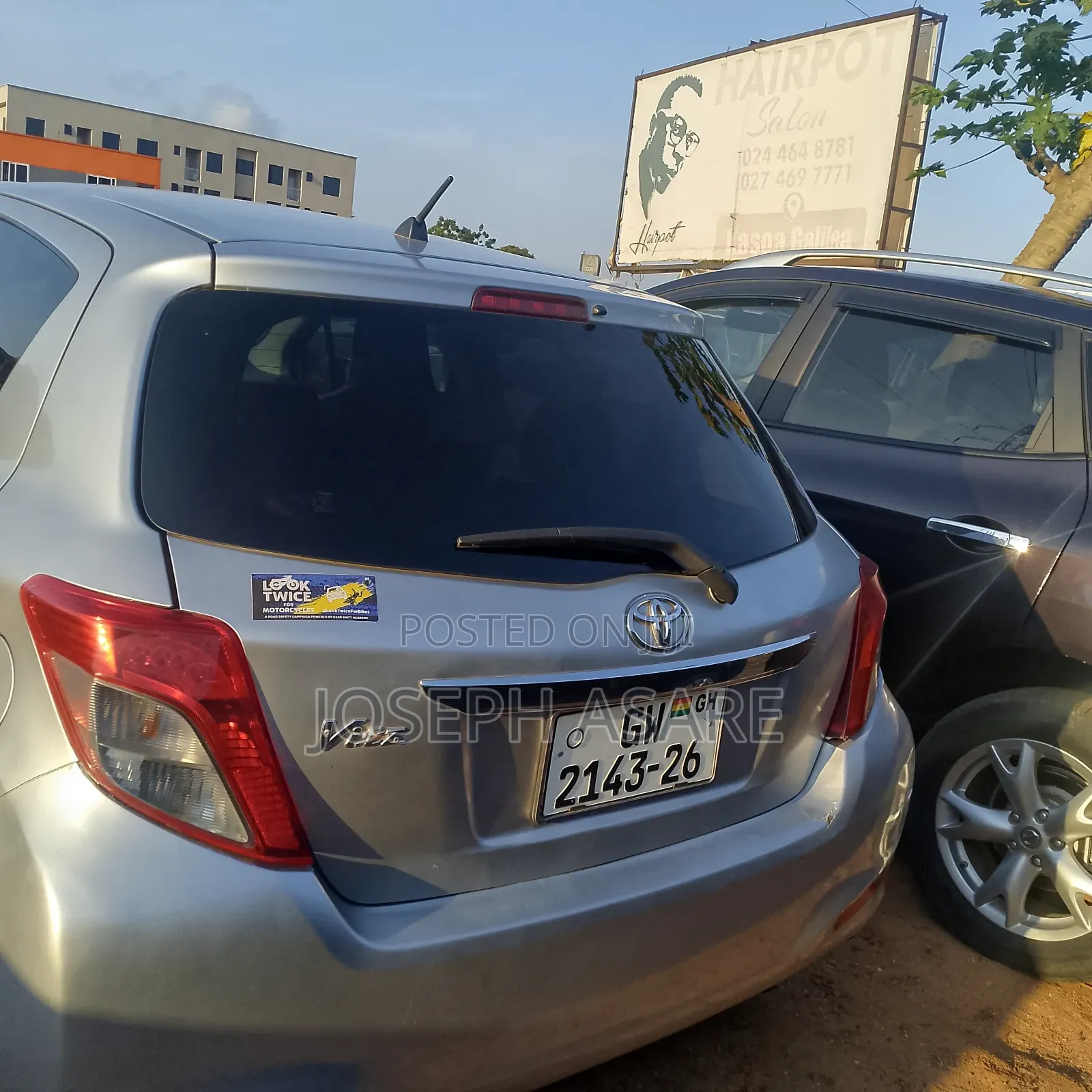 Toyota Vitz 2012 Silver