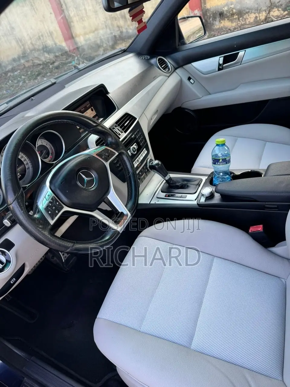 Mercedes-Benz C250 2014 Blue