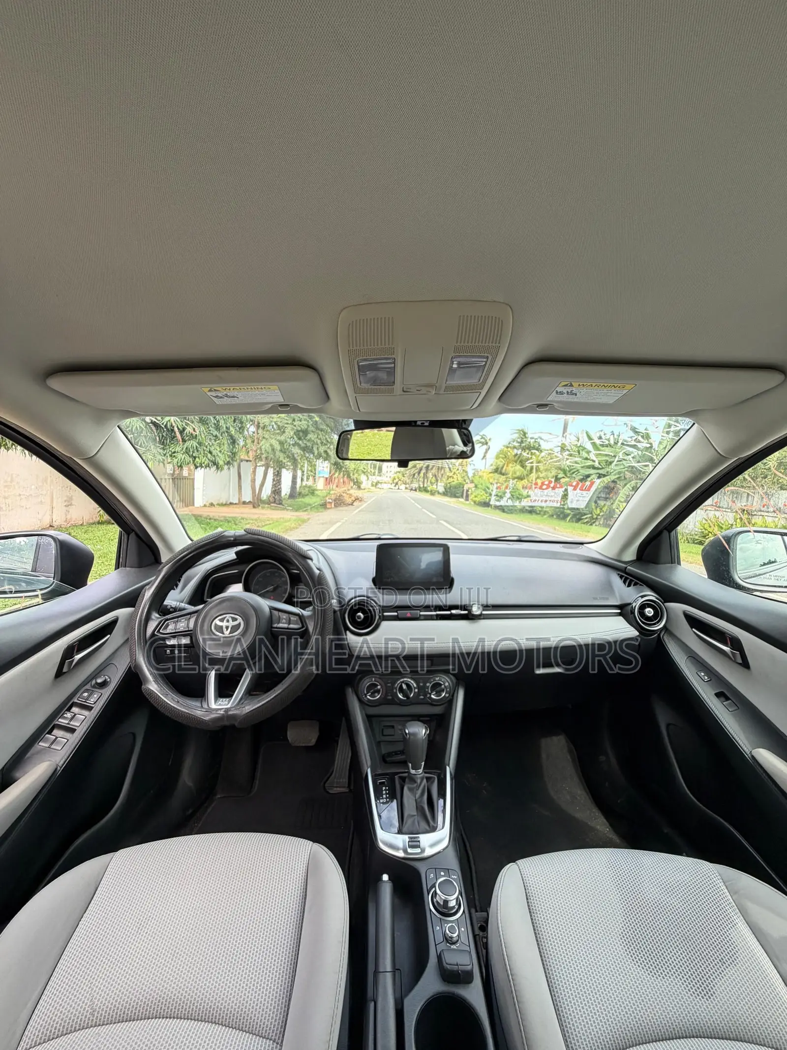 Toyota Yaris 2020 Black
