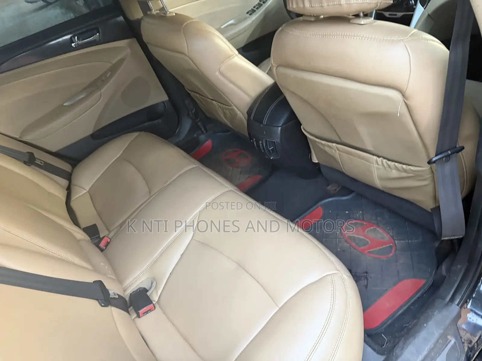 Hyundai Sonata Limited 2.0T Sedan (2.0L 4cyl 6A) 2013 Black