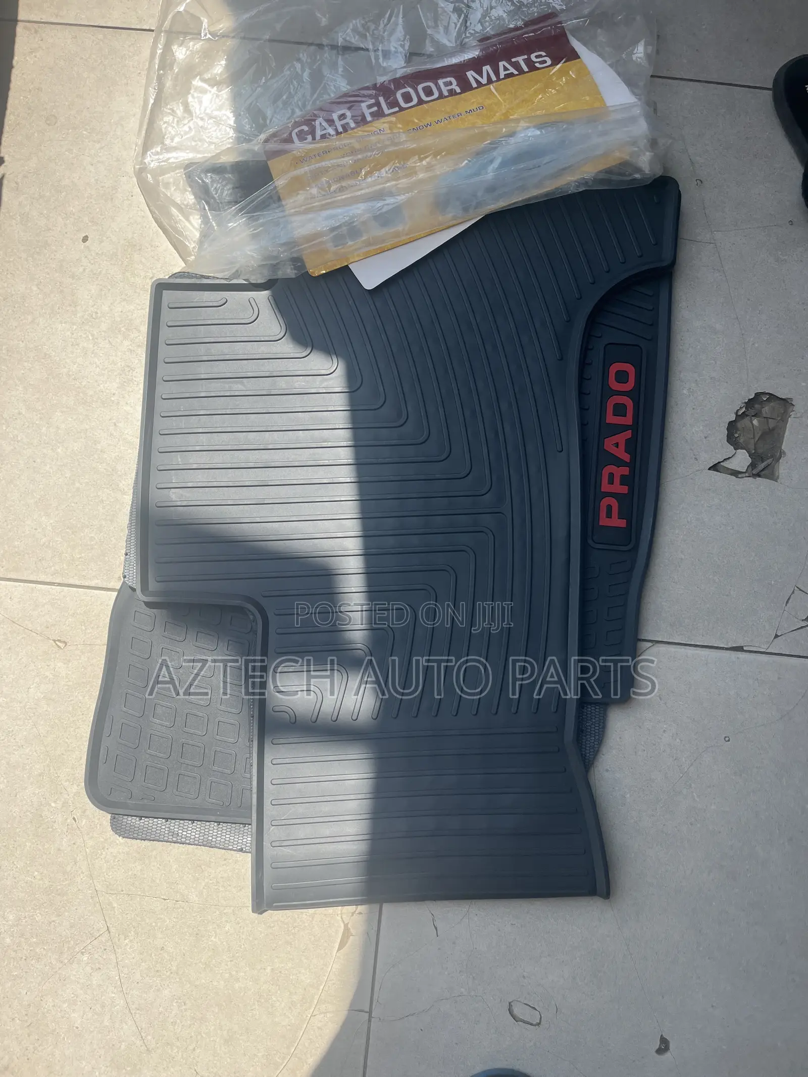 Toyota Landcruiser Prado Floor Mat / Floor Carpet