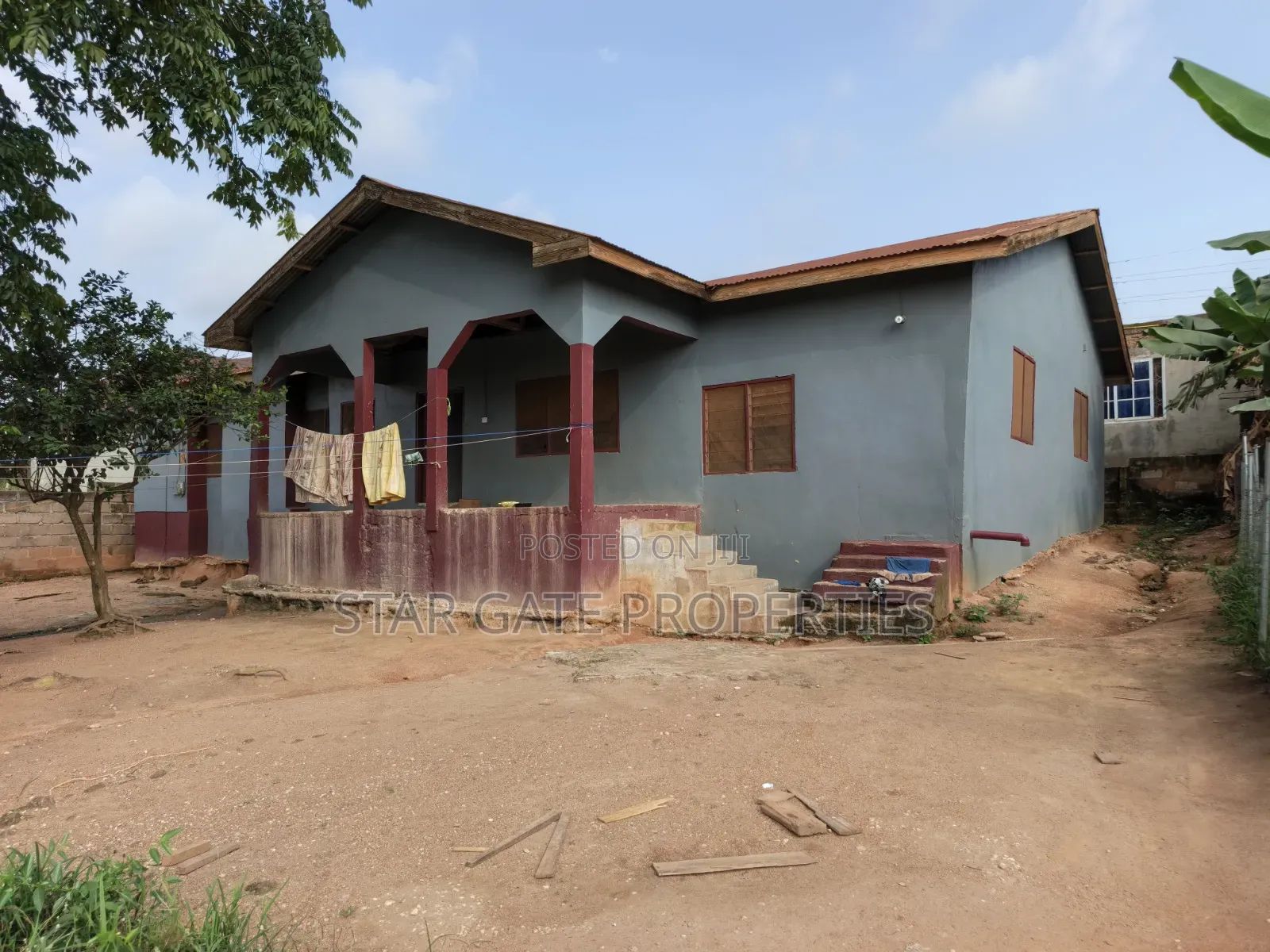 6bdrm House in Antwima Boko, Kumasi Metropolitan for sale