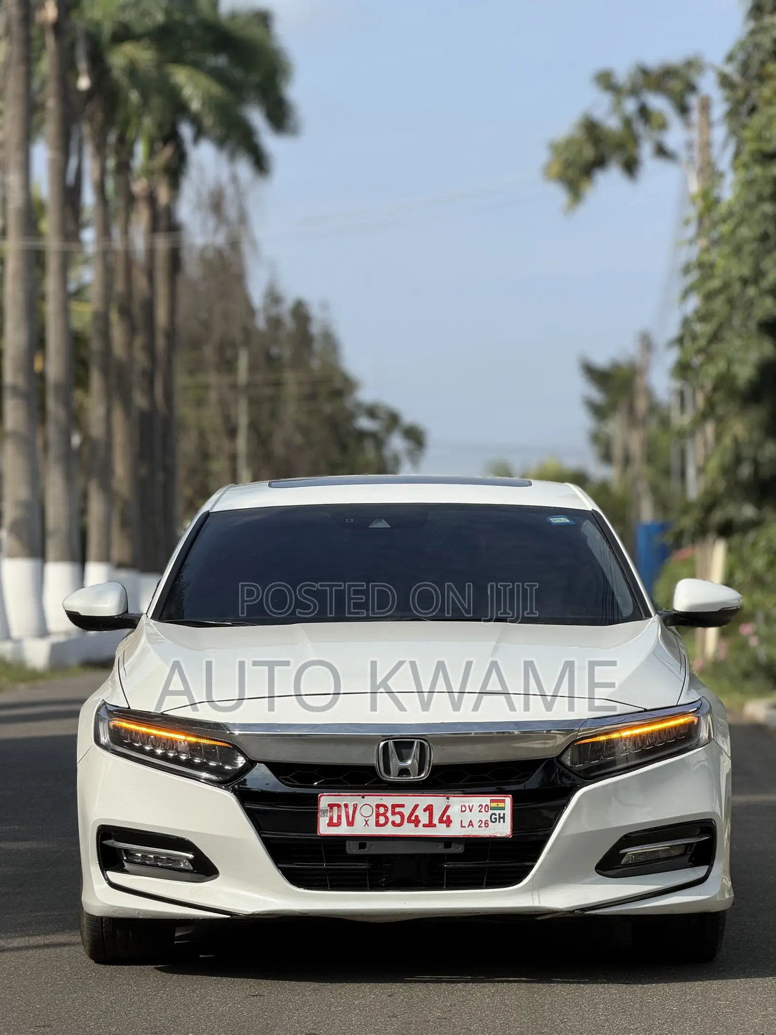 Honda Accord Touring 2.0T 2020 White