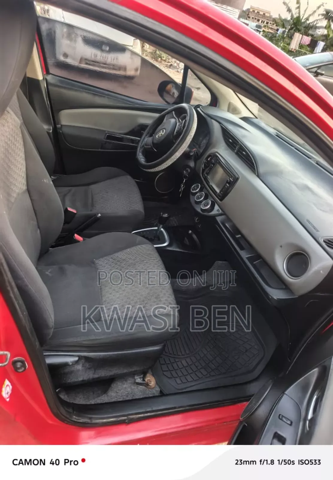 Toyota Yaris 2016 Red