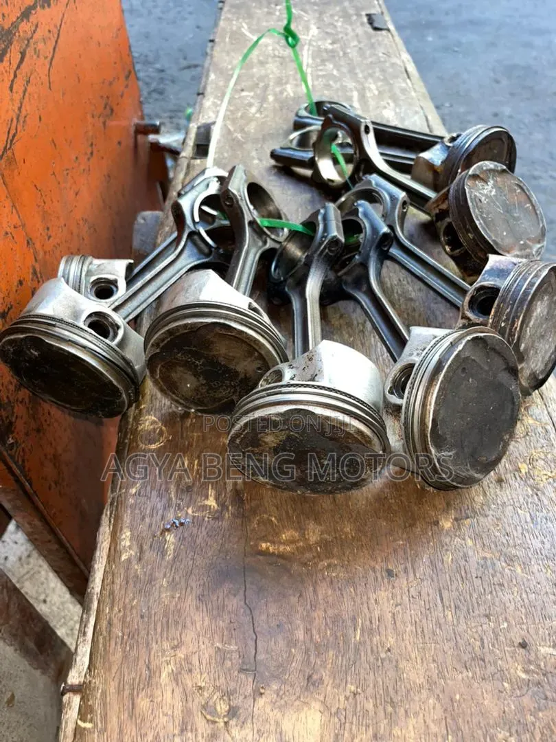 Elantra2012 1F Pistons