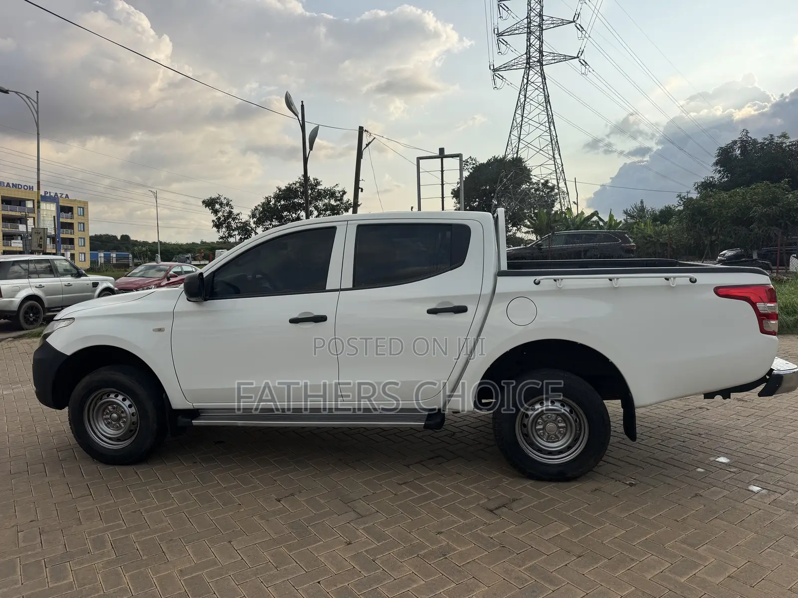 Mitsubishi L200 Double Cab 2.4 181hp 4WD 2017 White