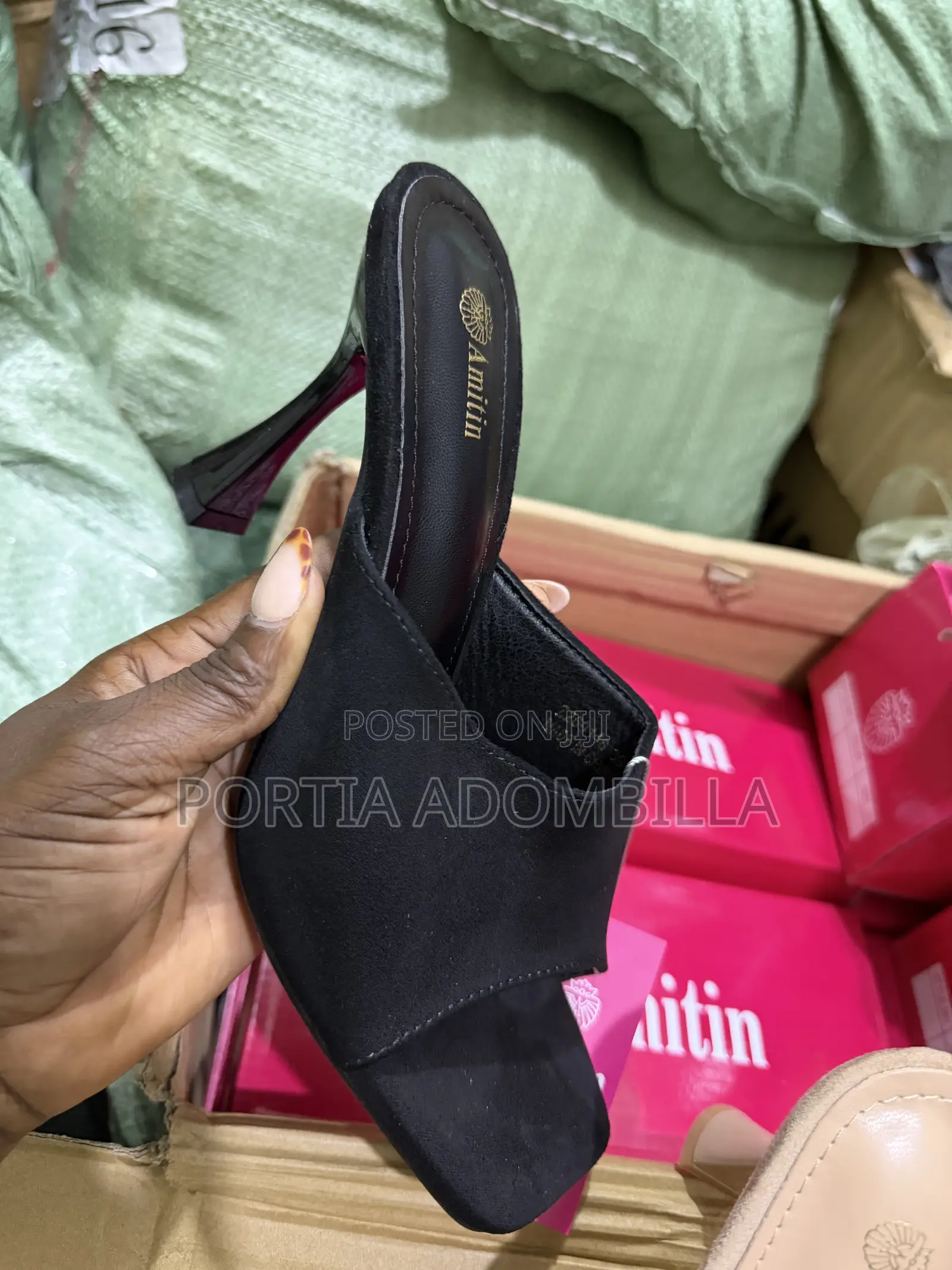 Ladies Heel