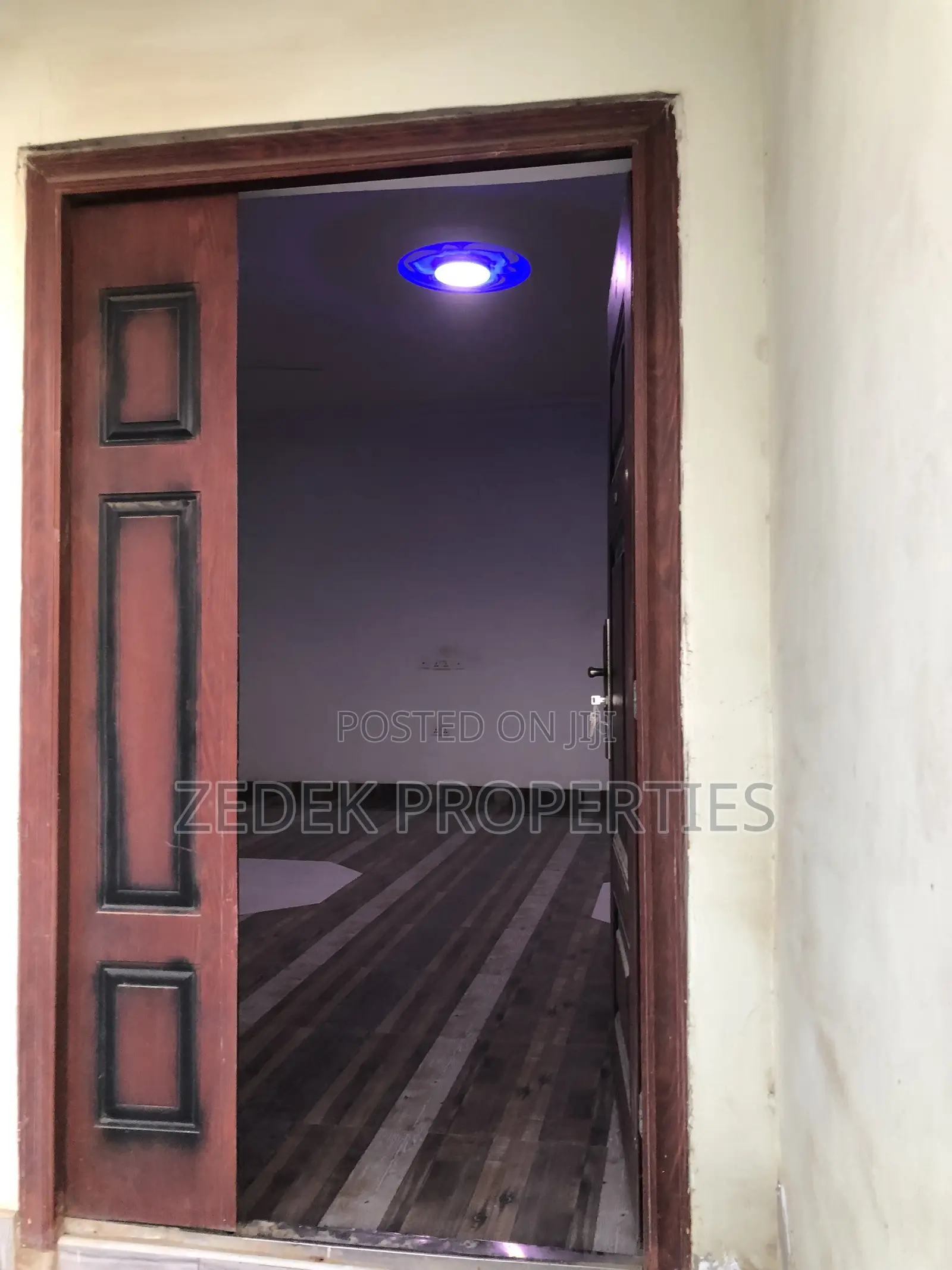 2bdrm Apartment in Kwabenya Acp Road for rent