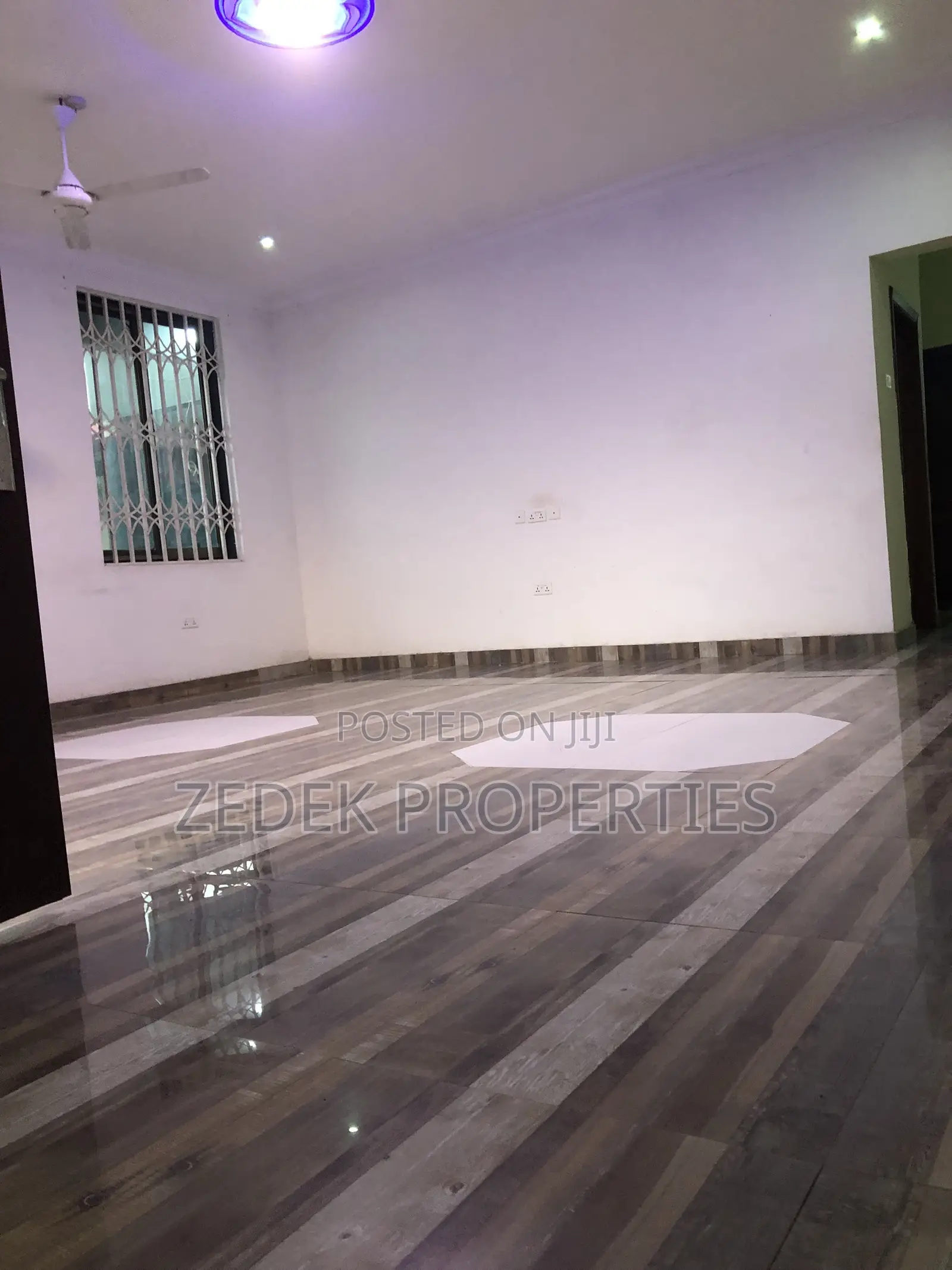 2bdrm Apartment in Kwabenya Acp Road for rent