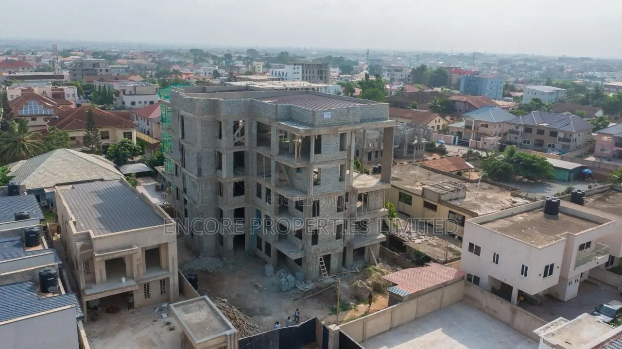 18bdrm Apartment in , Ability for sale