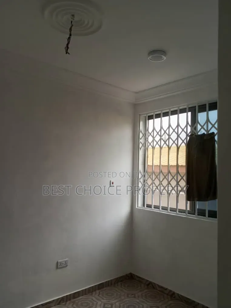 1bdrm Apartment in Teiman, Oyarifa Mall Area for rent