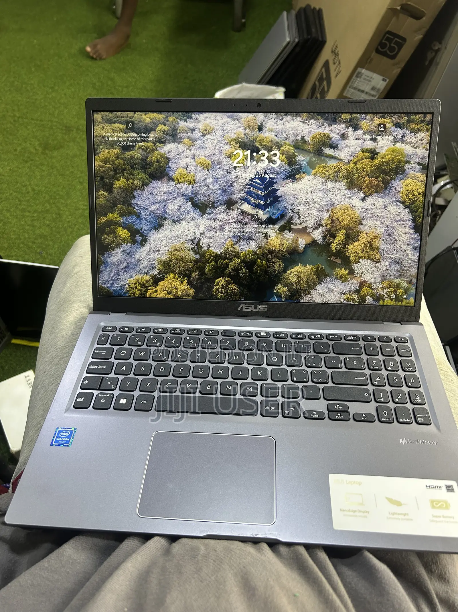 Laptop Asus Vivobook 15 4GB Intel SSD 128GB