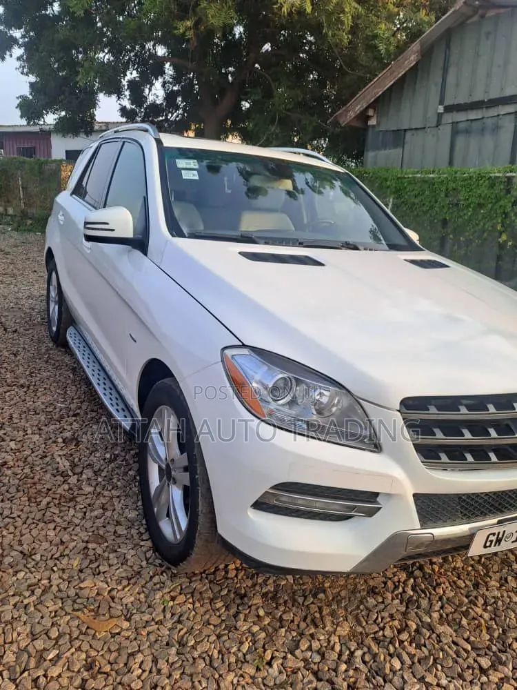 Mercedes-Benz M Class 2012 White