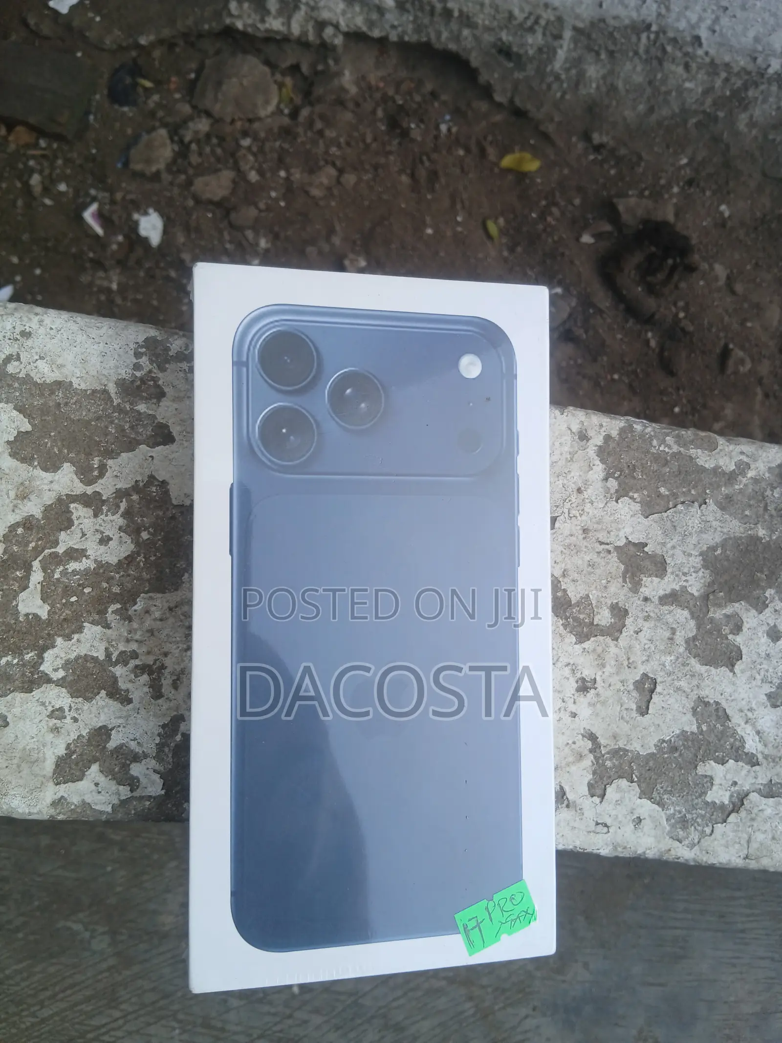 New Apple iPhone 17 Pro Max 1 TB Blue