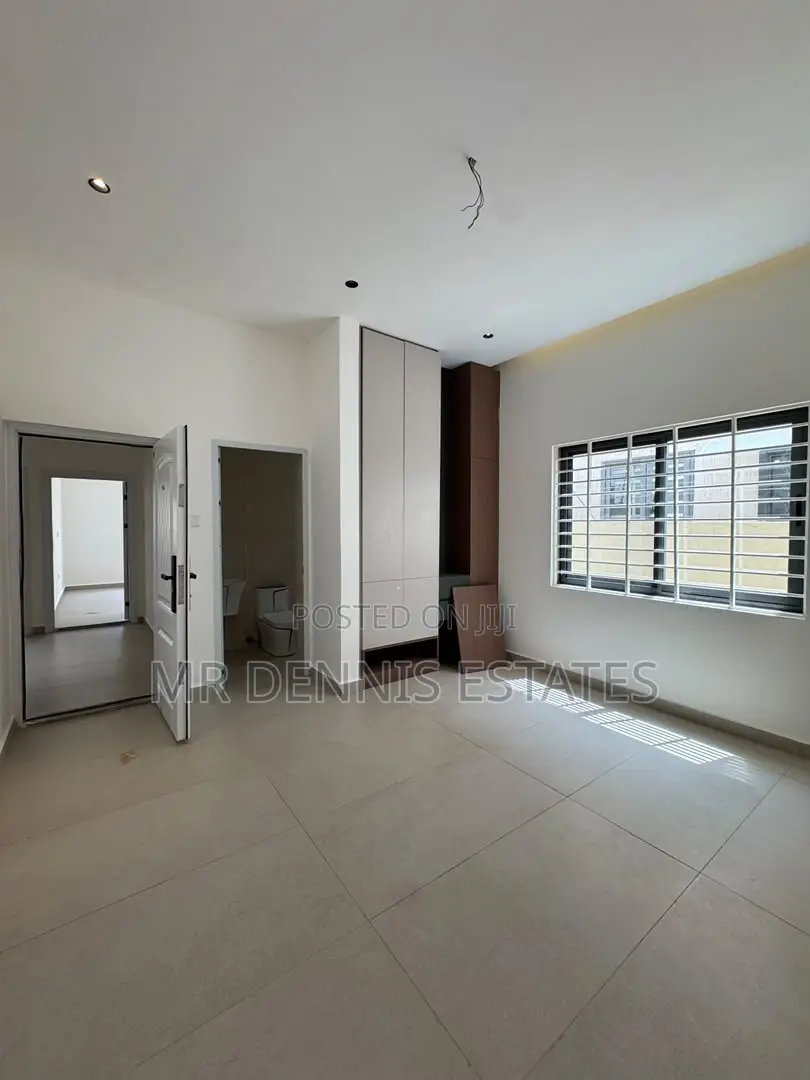 3bdrm House in Ablekuma - Pokuase for sale