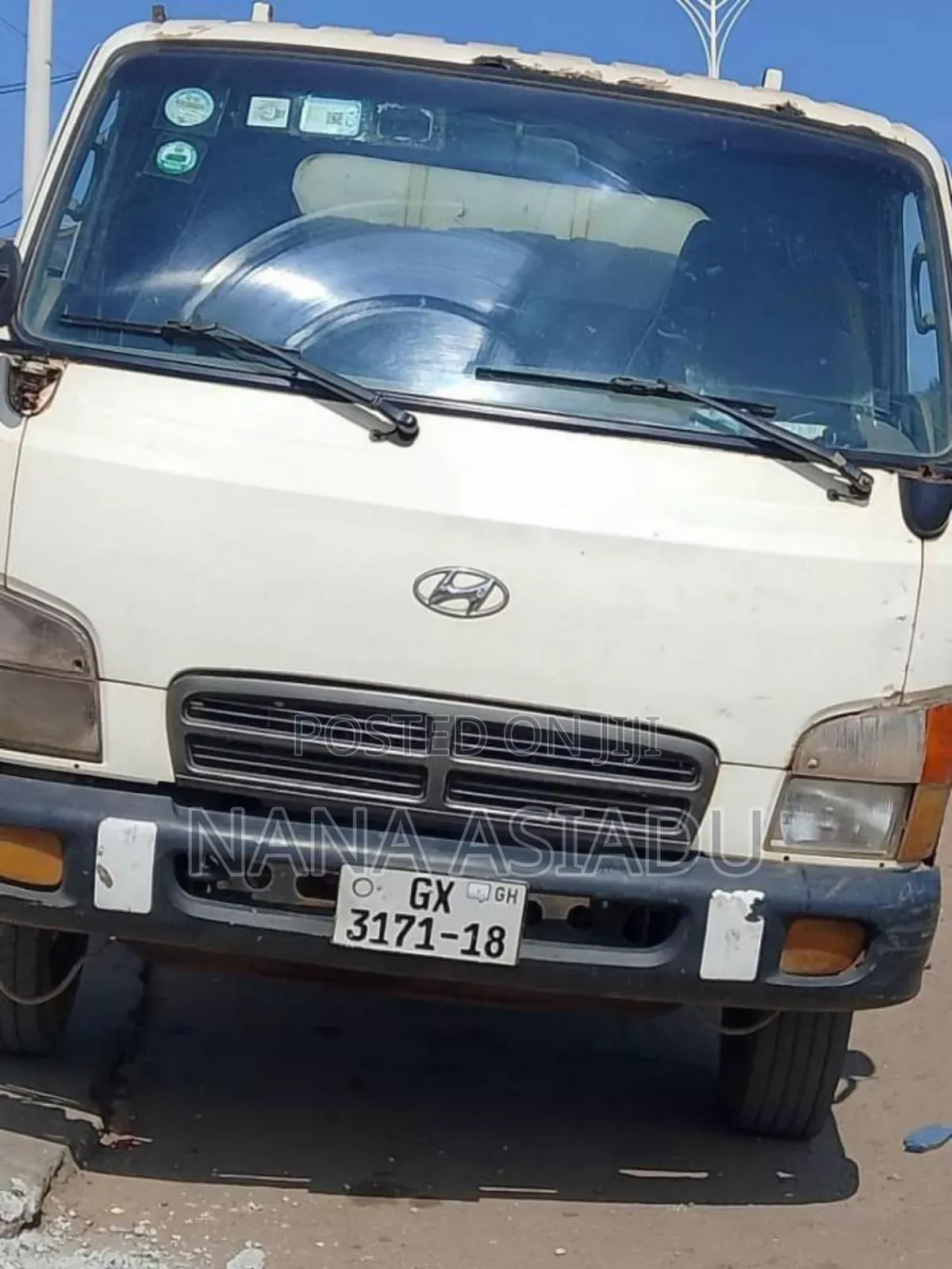 Hyundai Mighty 2
