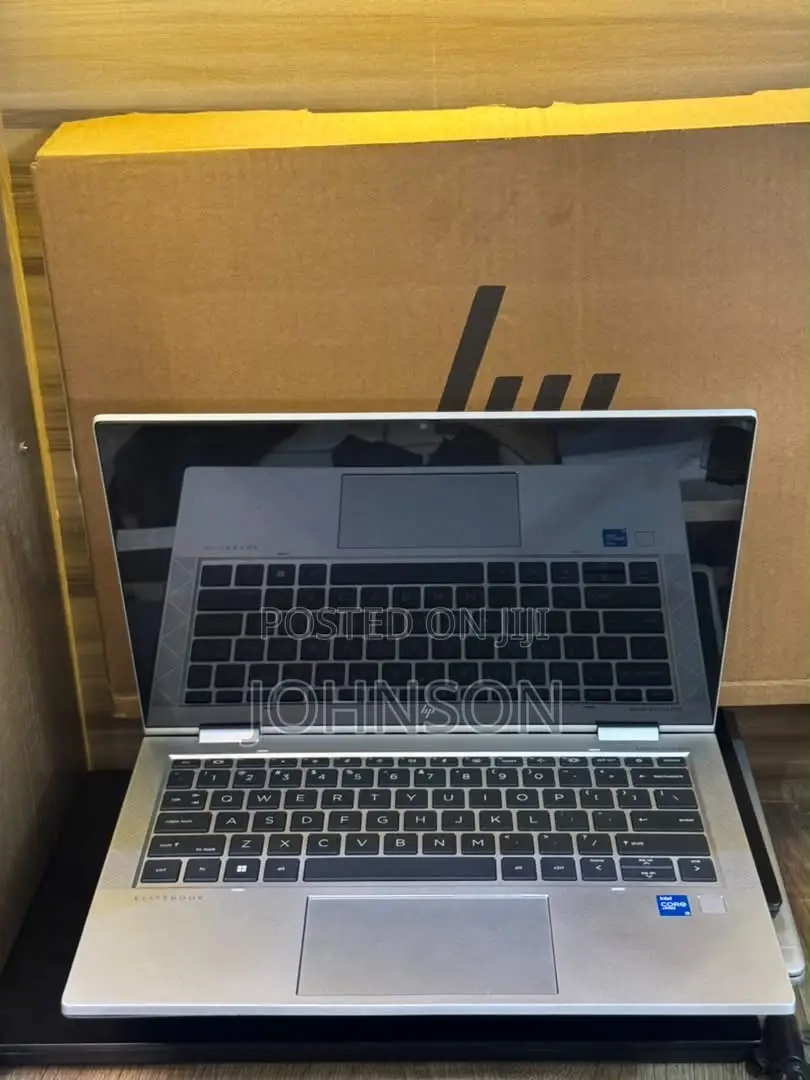 Laptop HP EliteBook 830 G8 16GB Intel Core i5 SSD 256GB