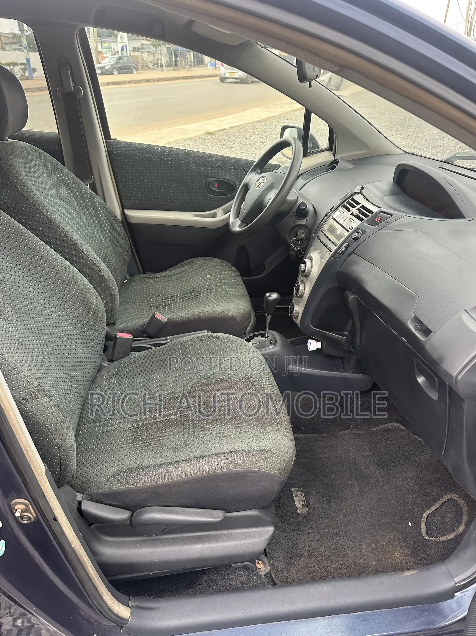 Toyota Vitz 1.3 AWD 5dr 2008 Blue