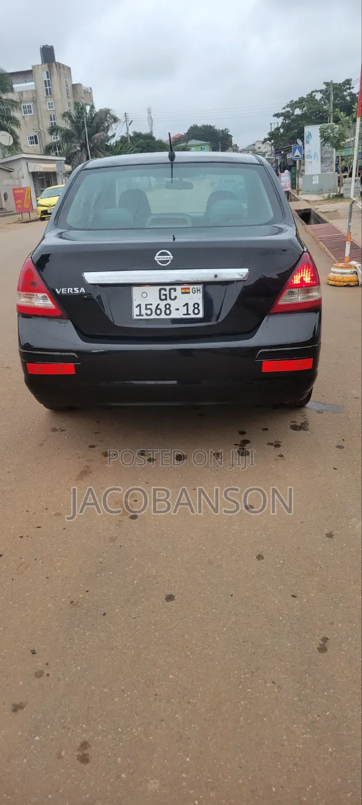 Nissan Versa 2010 Black