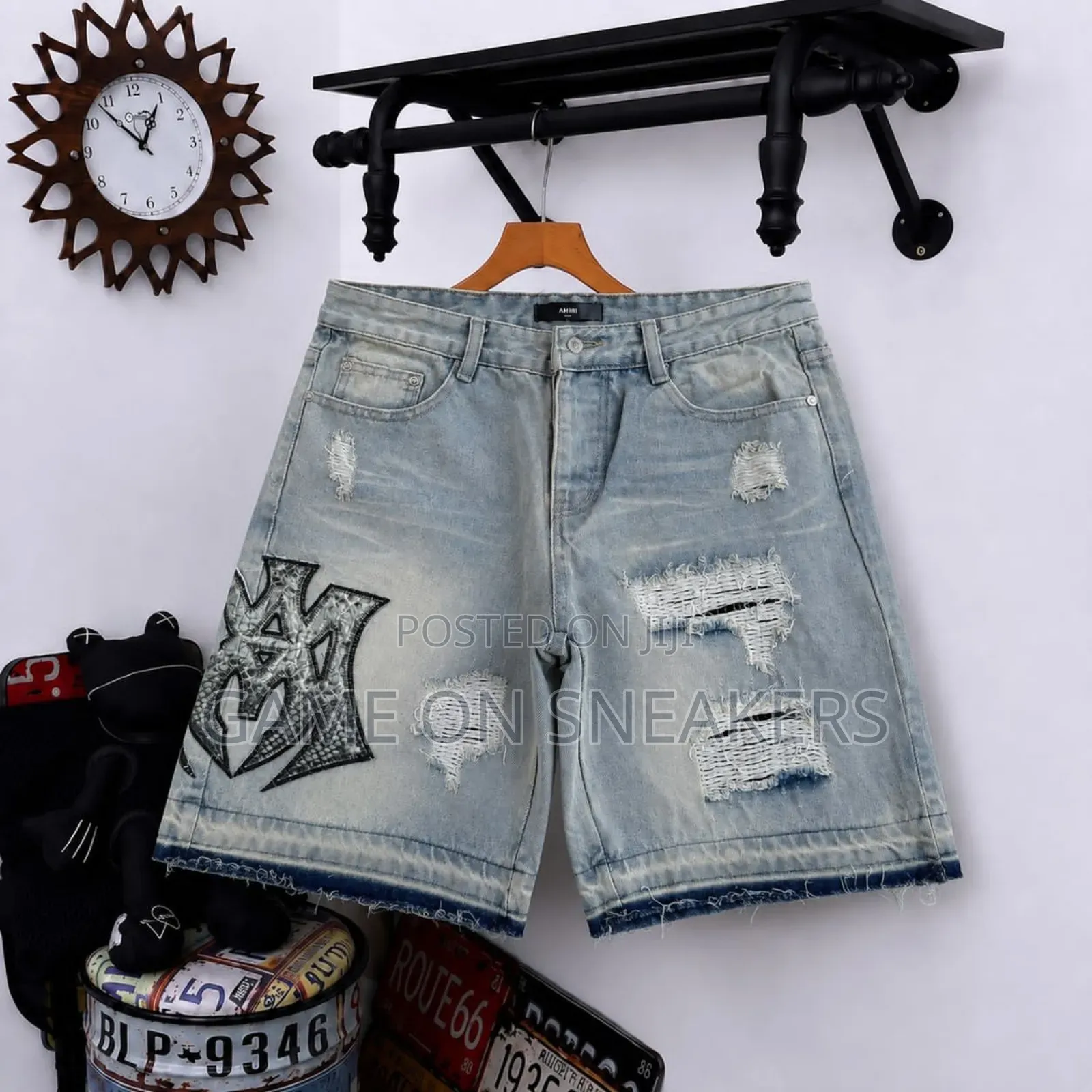 Short Jeans