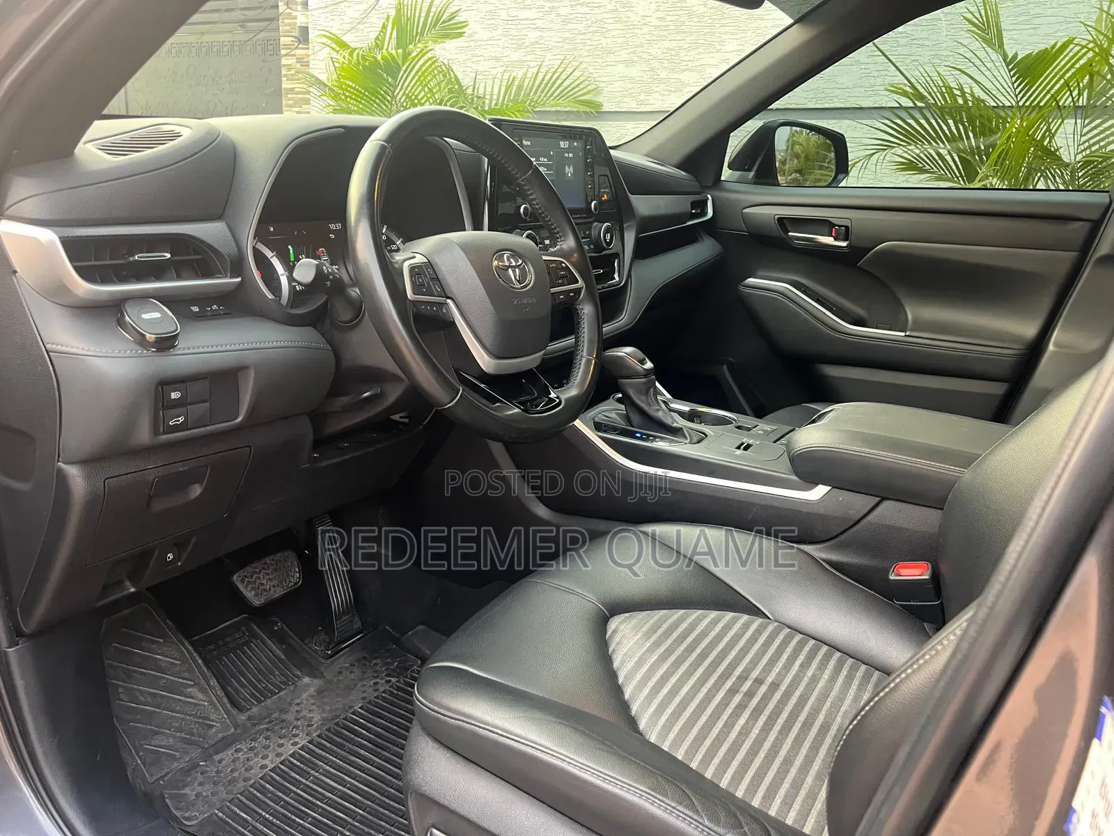 Toyota Highlander 2022 Gray