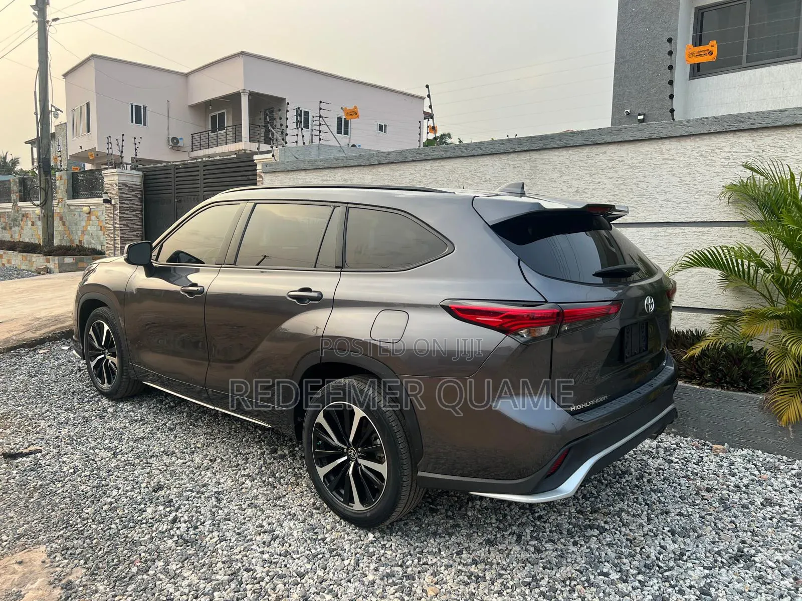 Toyota Highlander 2022 Gray