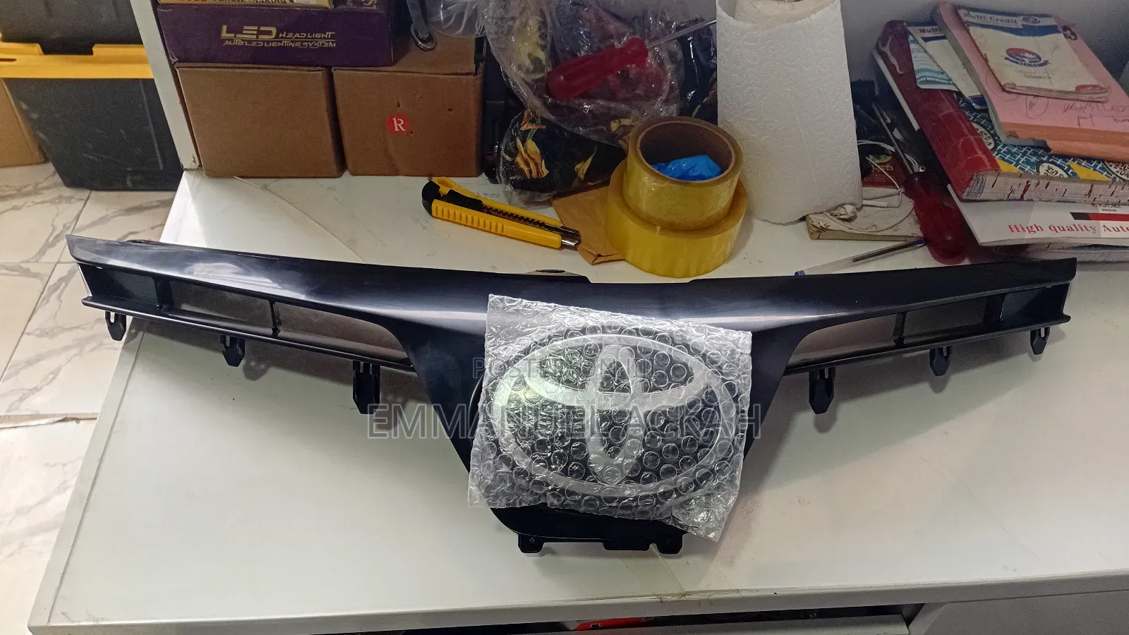Toyota Corolla 2017 to 2019 Top Grill With Crown
