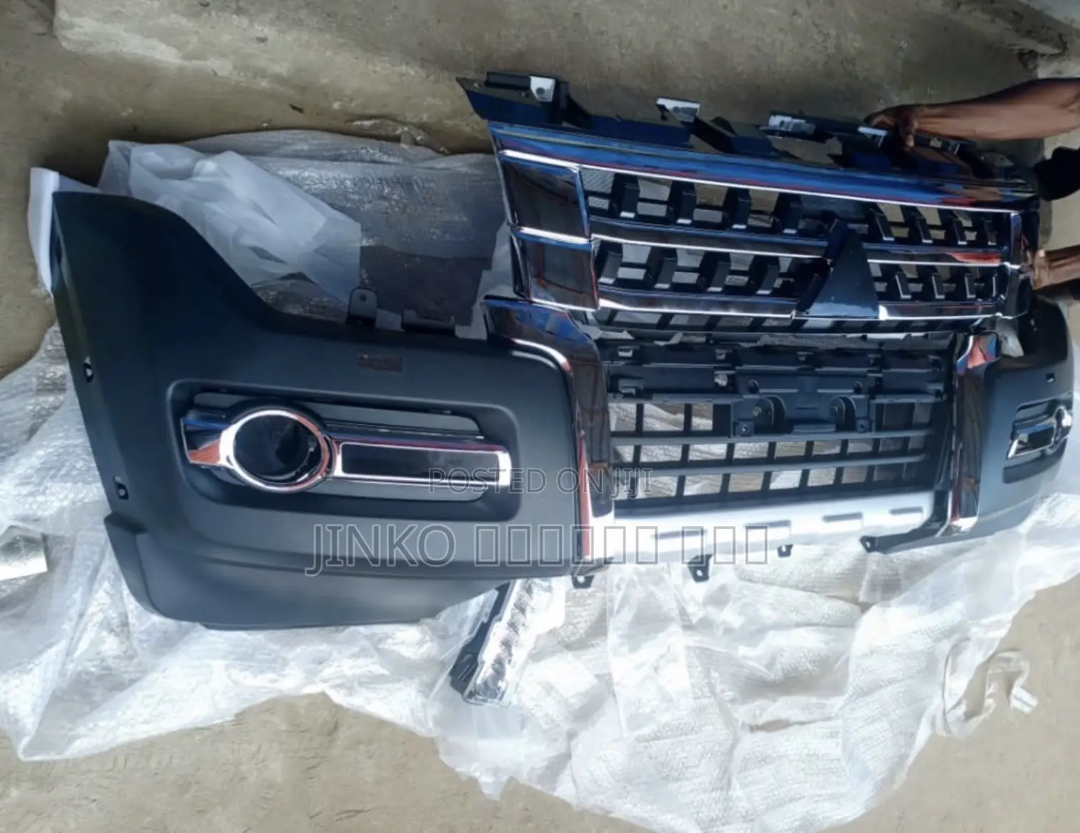 Mitsubishi Pajero 2015 Complete Front Bumper