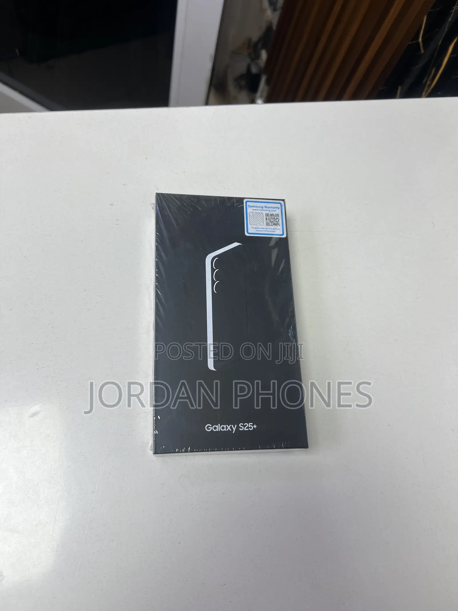 New Samsung Galaxy S25+ 256 GB Silver