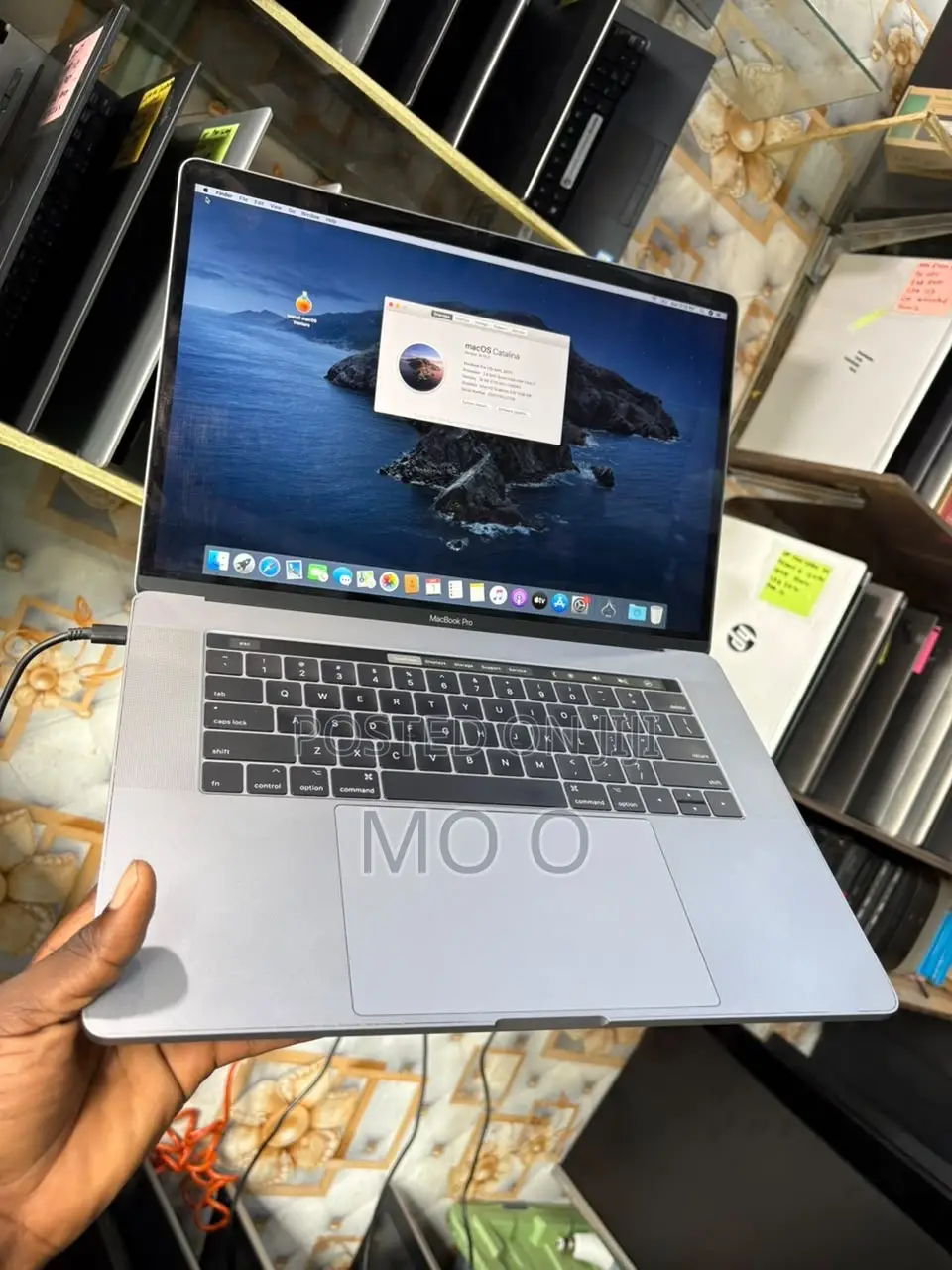 Laptop Apple MacBook Pro 2017 16GB Intel Core i7 SSD 512GB