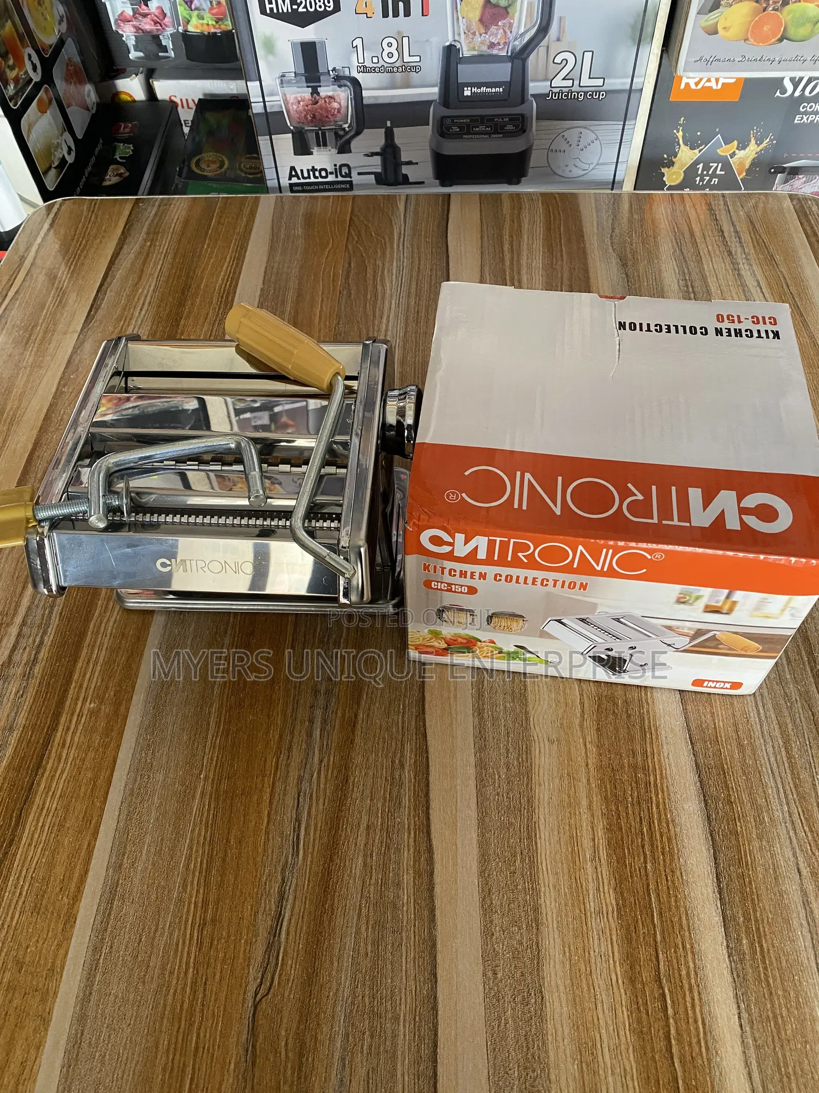 Manual Noodle and Spaghetti Cutter for Homes