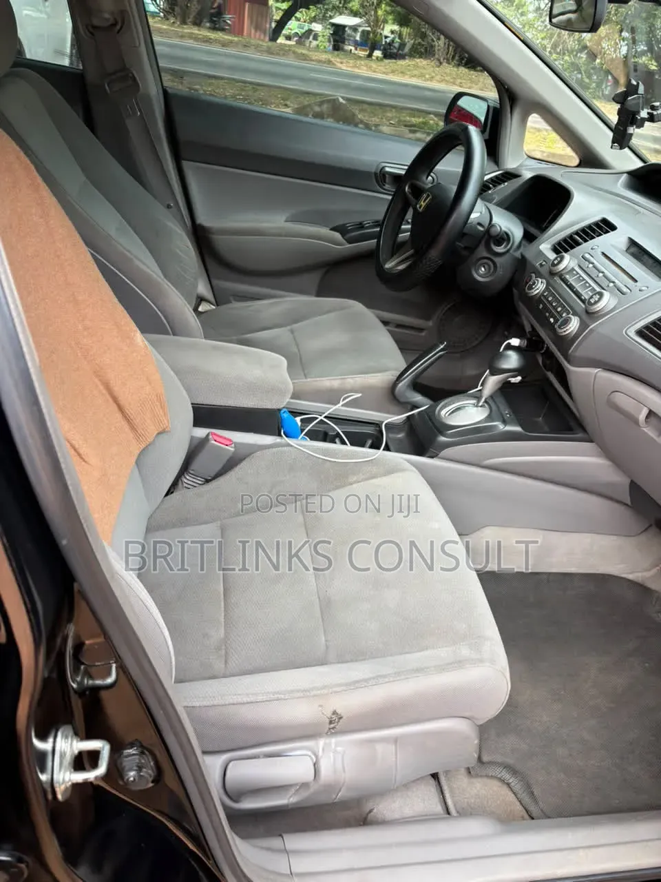 Salon Car Available for Rentals Book Now!