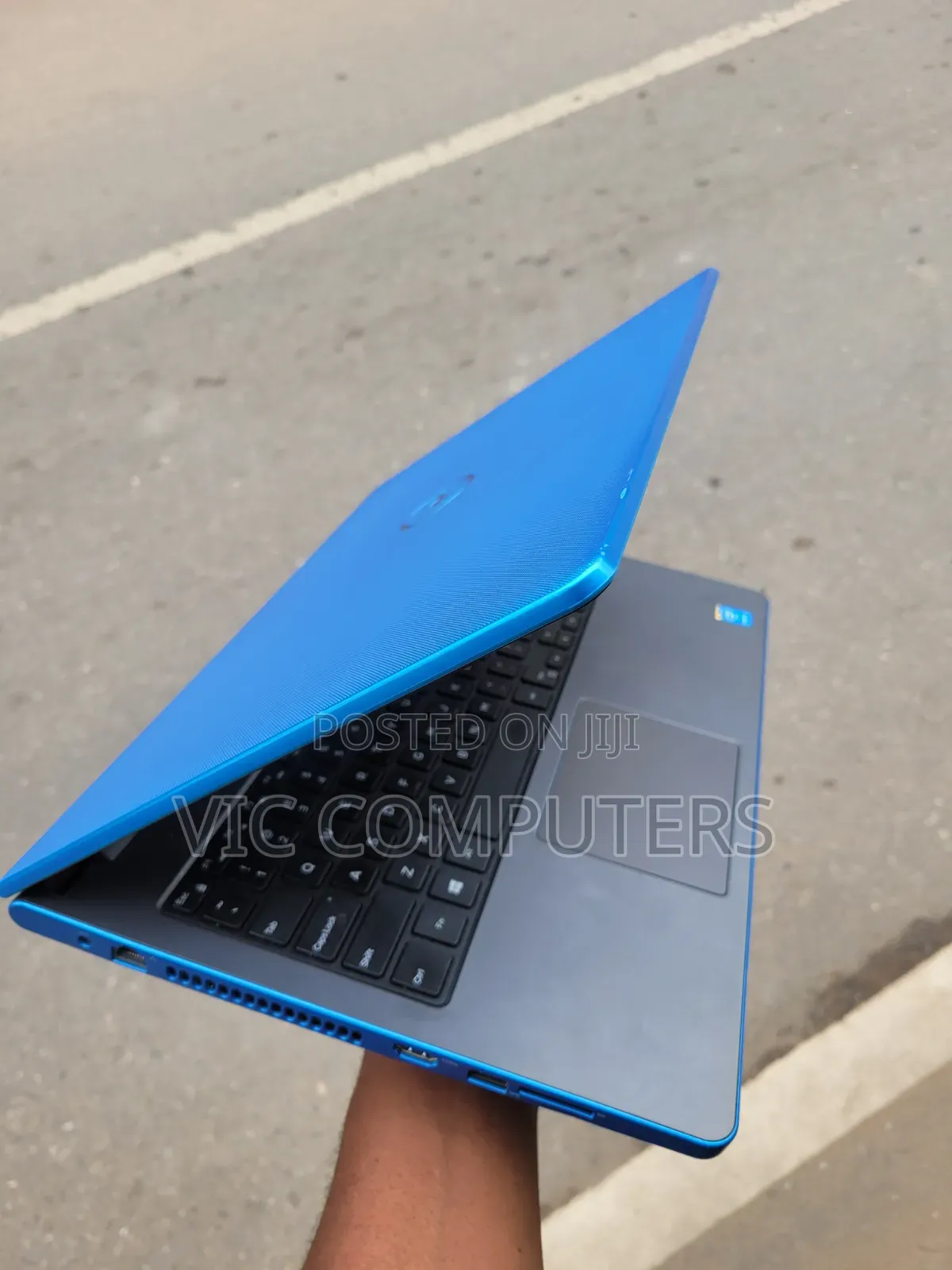 Laptop Dell Inspiron 5558 8GB Intel Core i3 HDD 750GB