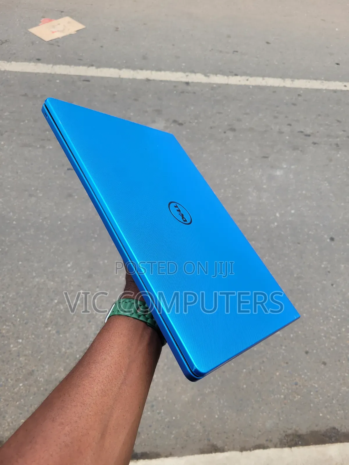 Laptop Dell Inspiron 5558 8GB Intel Core i3 HDD 750GB