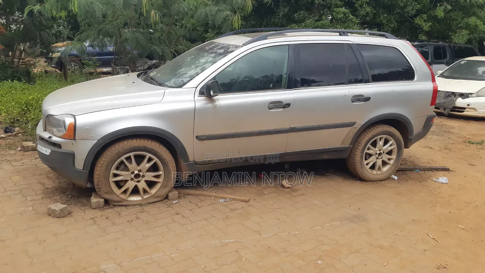 Volvo XC90 2011 Silver