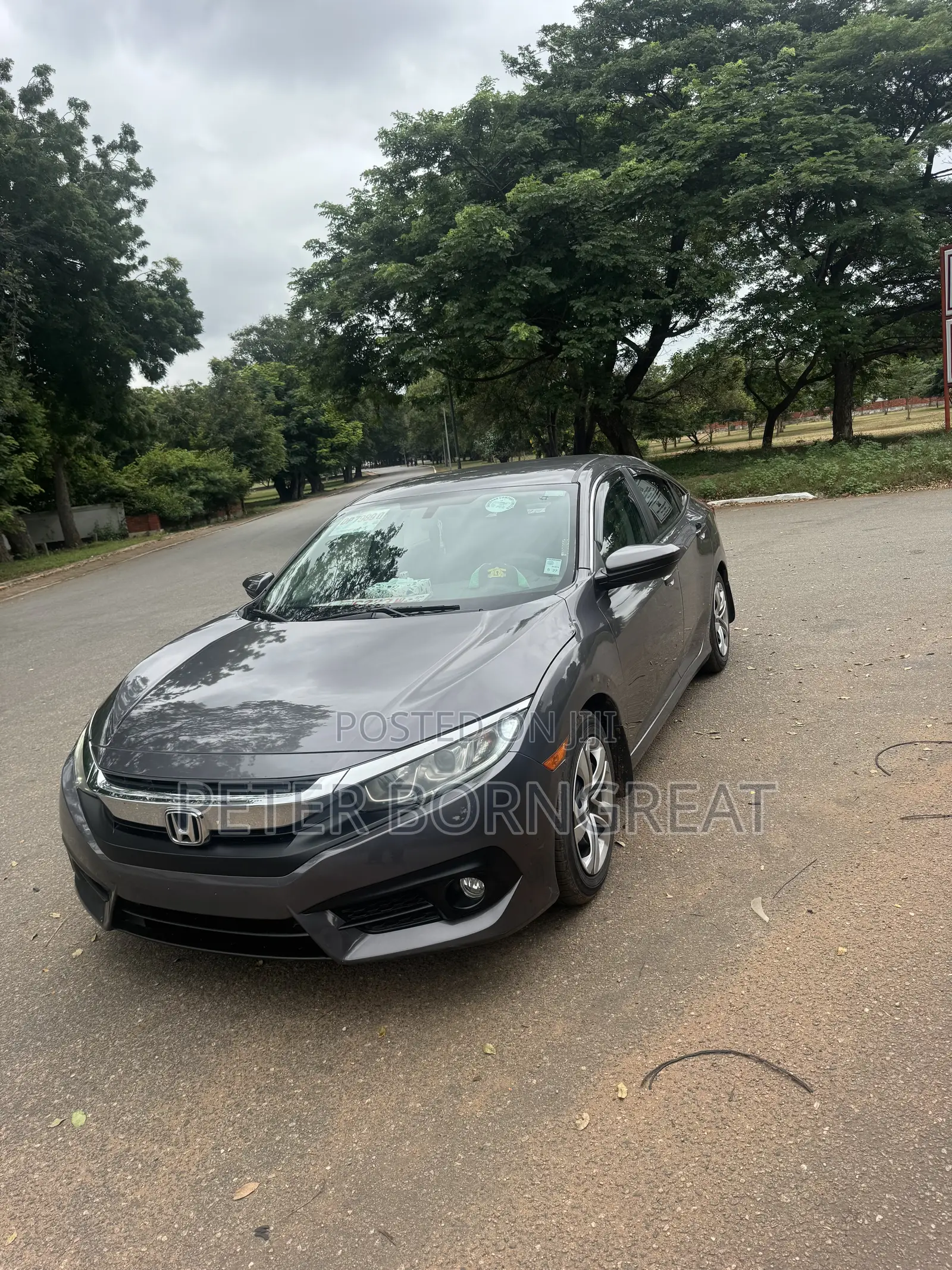 Honda Civic LX Sedan 2018 Gray