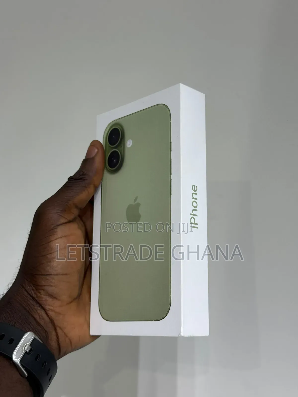 New Apple iPhone 17 256 GB Green