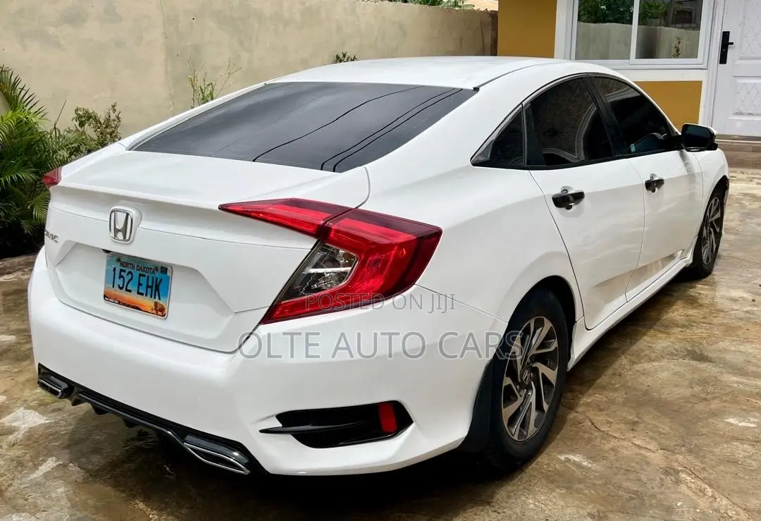 Honda Civic EX-L 2dr Coupe (1.5L 4cyl) 2017 White