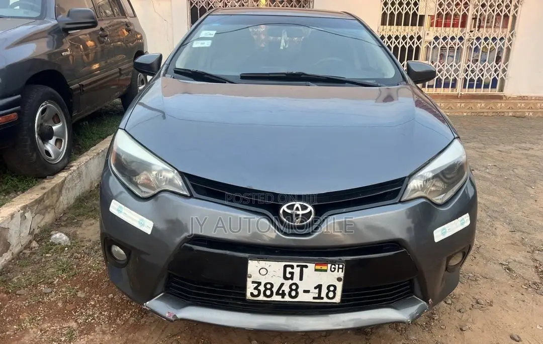 Toyota Corolla 2015 Gray
