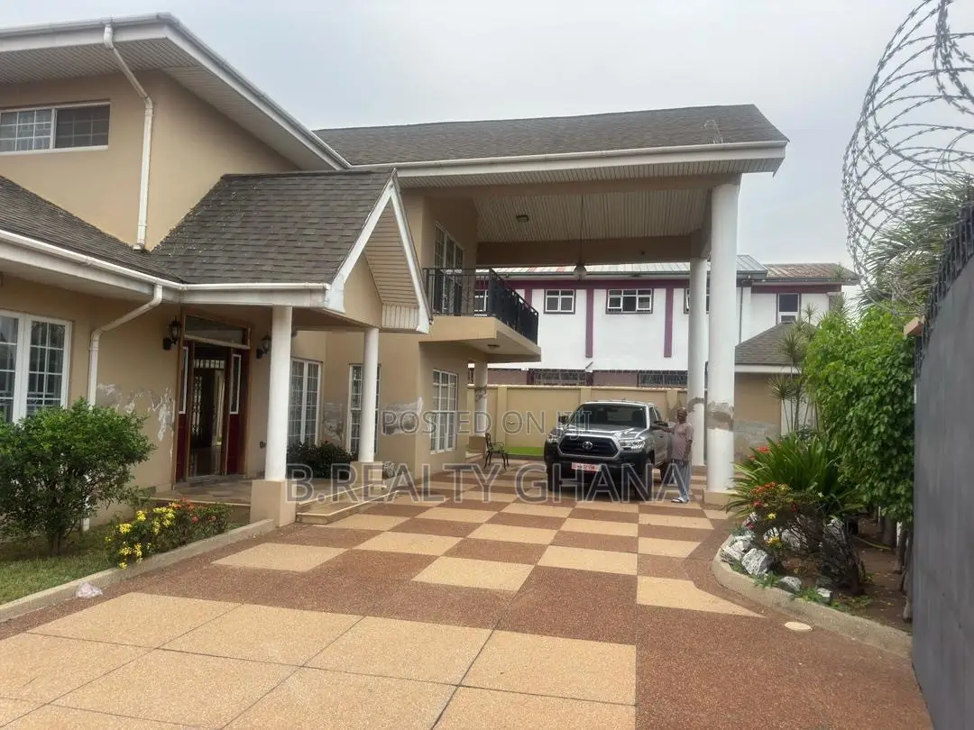4bdrm House in East Legon for rent