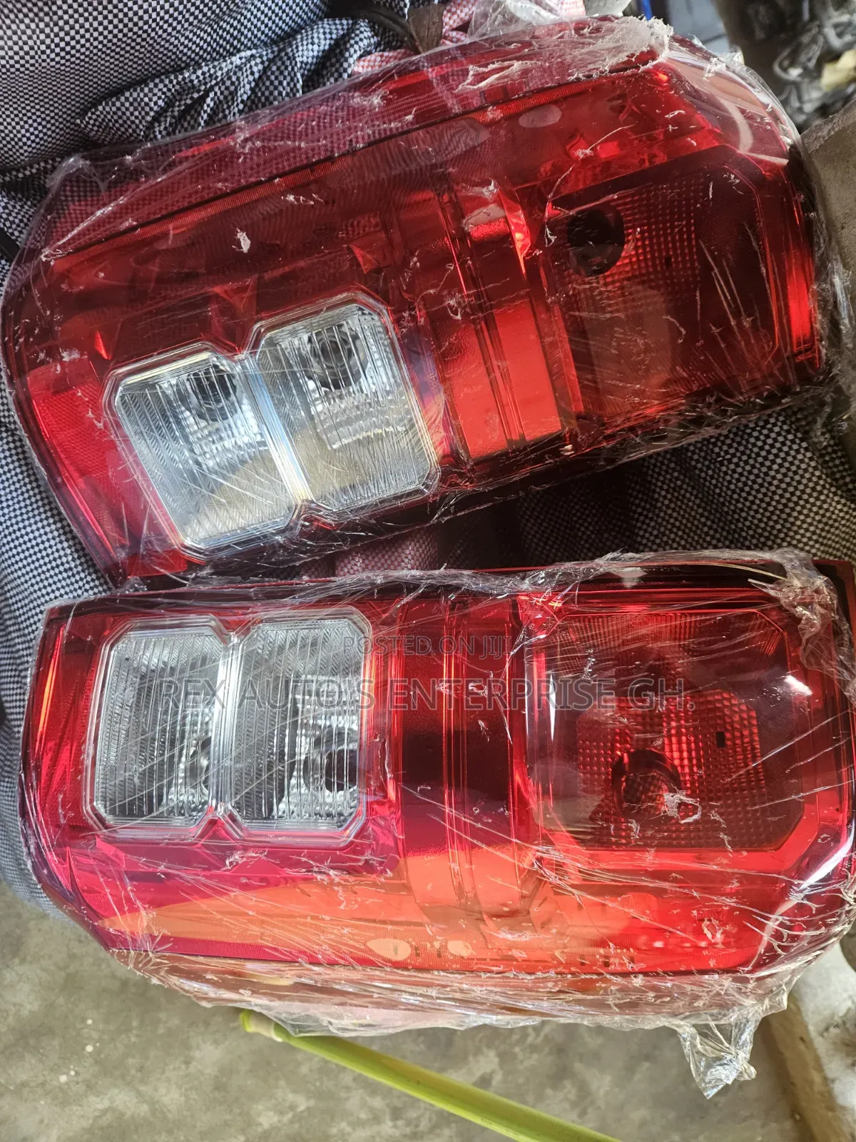 Mitsubishi L200 Taillight 2024,2025 (Normal)