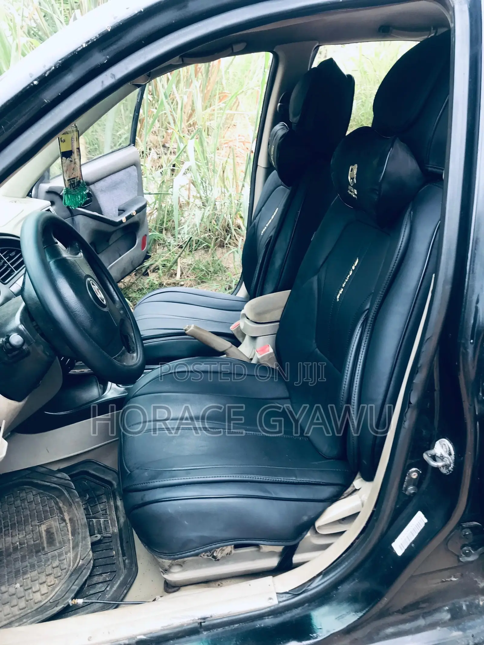 Hyundai Elantra 2001 Black
