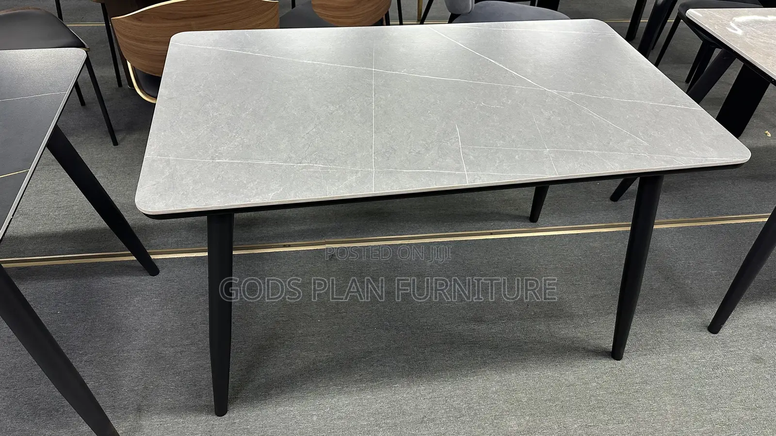 Modern 4-Seater Dining Table (B-2)